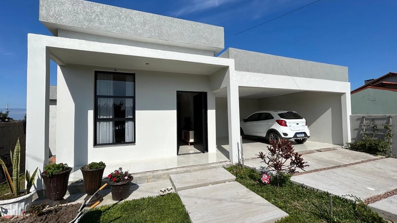 Casa a venda em Atlantida sul: 1ª foto da galeria de imagens do imóvel
