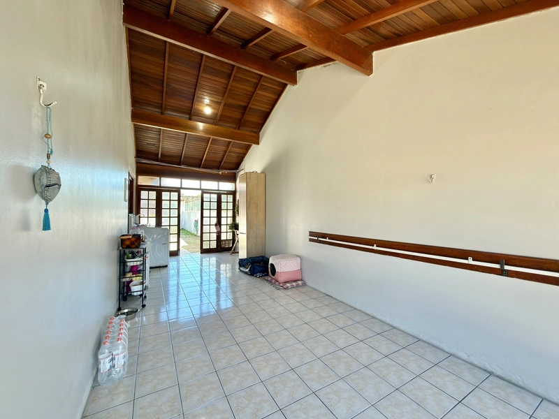 CASA À VENDA EM CAPÃO DA CANOA: 13ª foto da galeria de imagens do imóvel