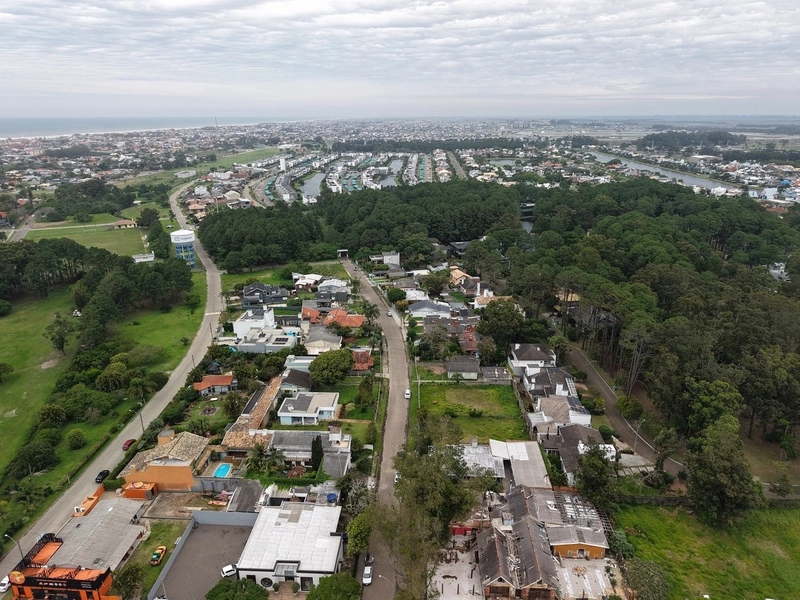 TERRENO À VENDA EM ATLÂNTIDA!: 5ª foto da galeria de imagens do imóvel