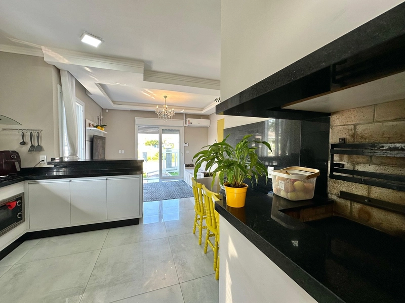Casa à venda em Atlântida Sul!: 8ª foto da galeria de imagens do imóvel