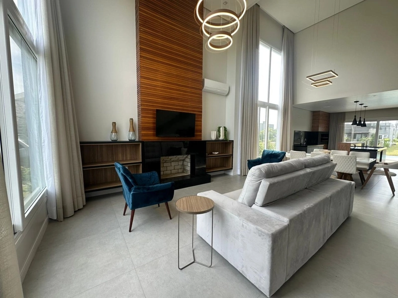 Sobrado à venda em condomínio fechado em Xangri-Lá!: 3ª foto da galeria de imagens do imóvel