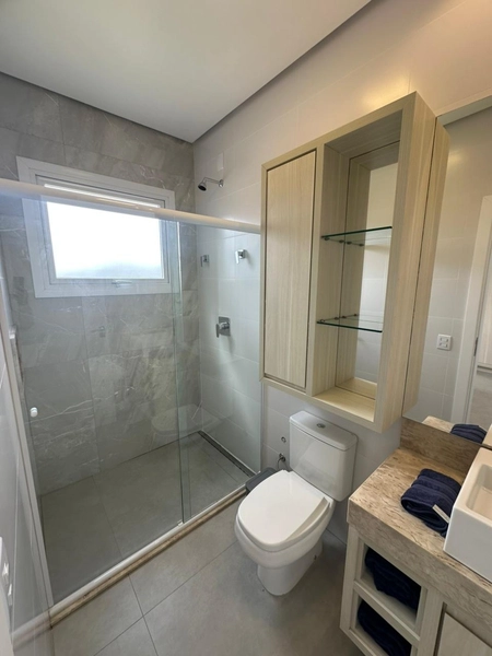 Sobrado à venda em condomínio fechado em Xangri-Lá!: 11ª foto da galeria de imagens do imóvel