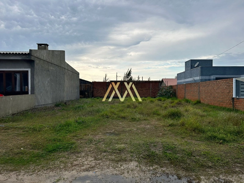 Terreno à venda em Atlântida Sul!: 1ª foto da galeria de imagens do imóvel