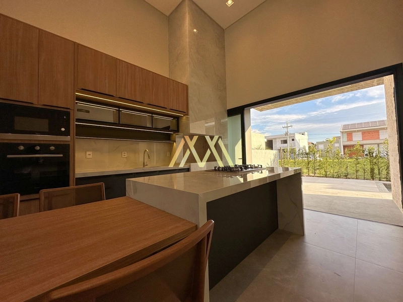 Excelente casa térrea com piscina: 11ª foto da galeria de imagens do imóvel