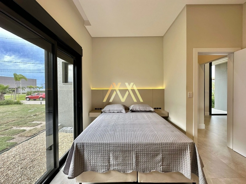 Excelente casa térrea com piscina: 22ª foto da galeria de imagens do imóvel