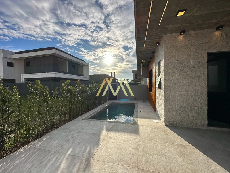 Excelente casa térrea com piscina: 25ª foto da galeria de imagens do imóvel