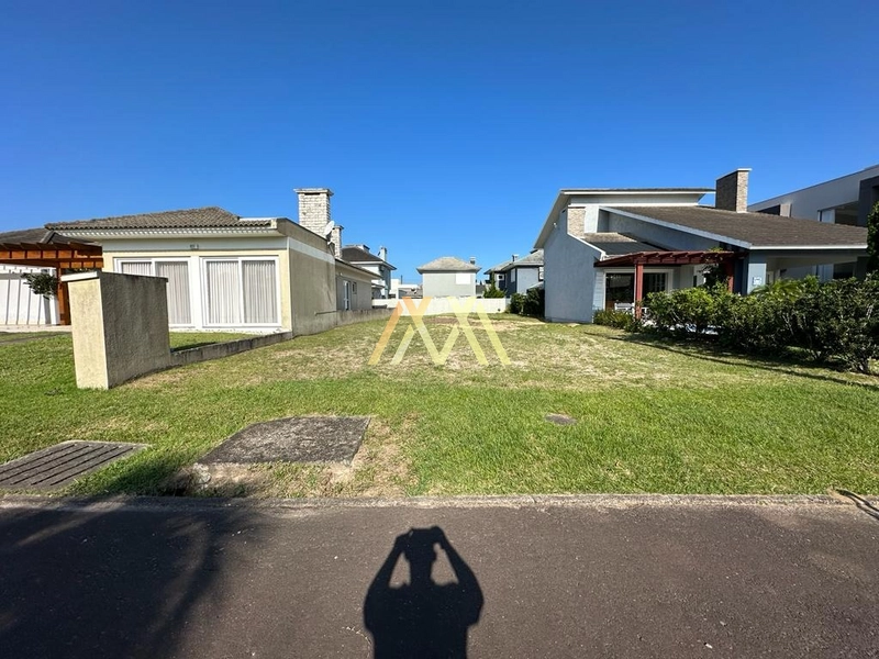 Terreno à venda no condomínio Atlântico Villas Club em Atlântida Sul!: 4ª foto da galeria de imagens do imóvel