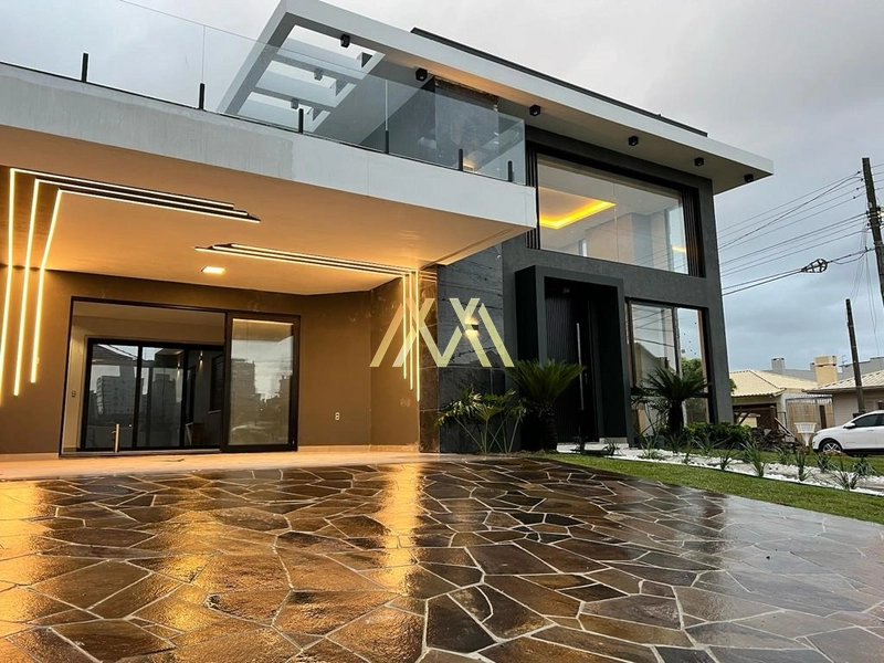 Casa alto padrão - Capão da Canoa