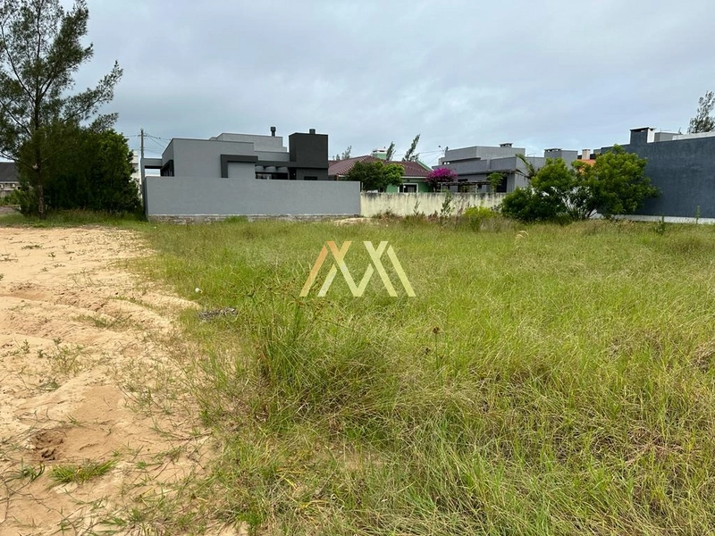 Terreno à venda em Atlântida Sul!: 2ª foto da galeria de imagens do imóvel
