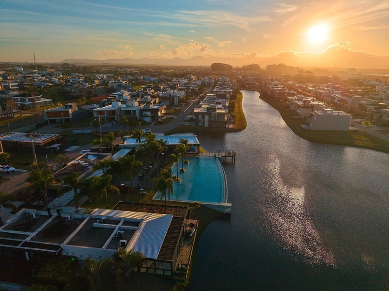 CASA À VENDA NO CONDOMÍNIO SUNSET: 56ª foto da galeria de imagens do imóvel
