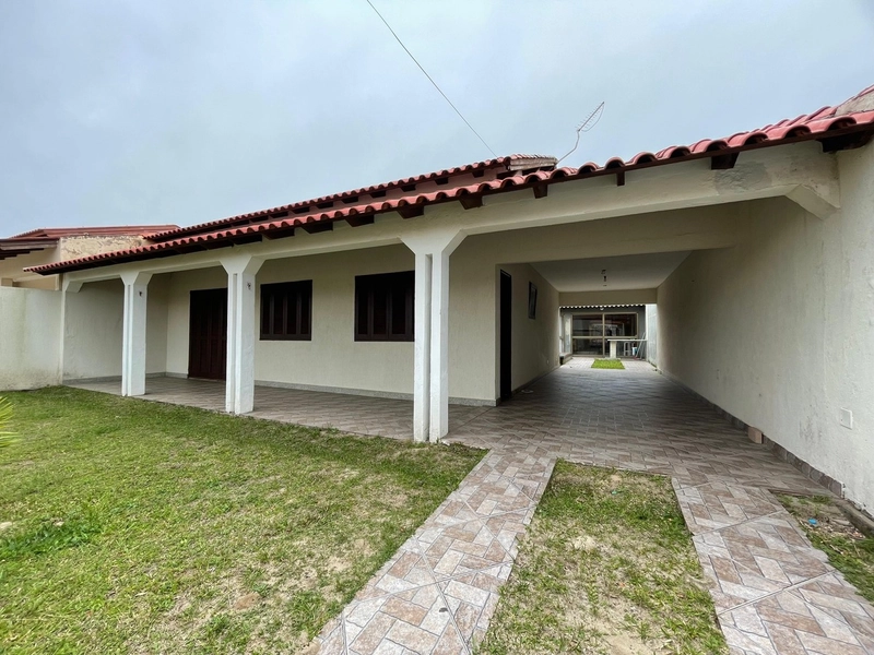 Casa à venda em Atlântida Sul!: 1ª foto da galeria de imagens do imóvel