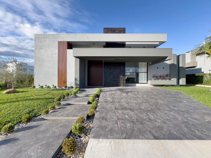 Casa à venda no condomínio Lagoa do Passo em Atlântida Sul!