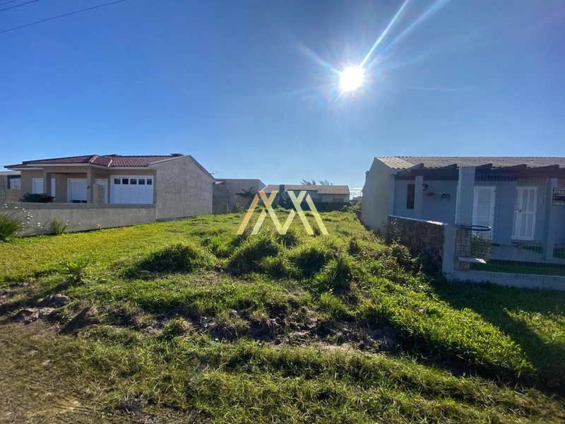 Terreno à venda em Atlântida Sul!: 2ª foto da galeria de imagens do imóvel