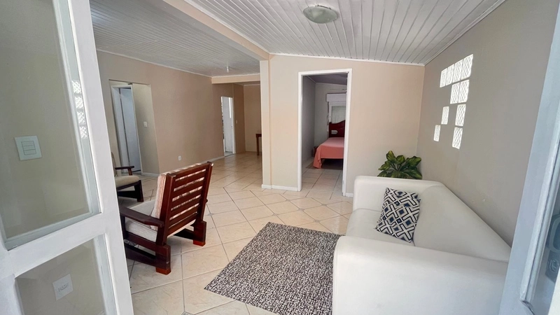 CASA COM PISCINA A VENDA EM ATLÂNTIDA SUL!: 13ª foto da galeria de imagens do imóvel