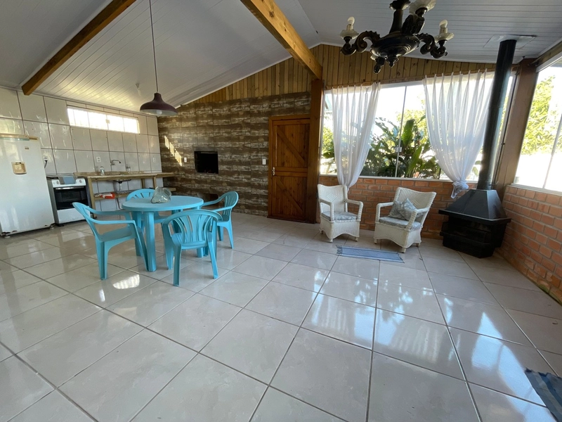 CASA COM PISCINA A VENDA EM ATLÂNTIDA SUL!: 9ª foto da galeria de imagens do imóvel