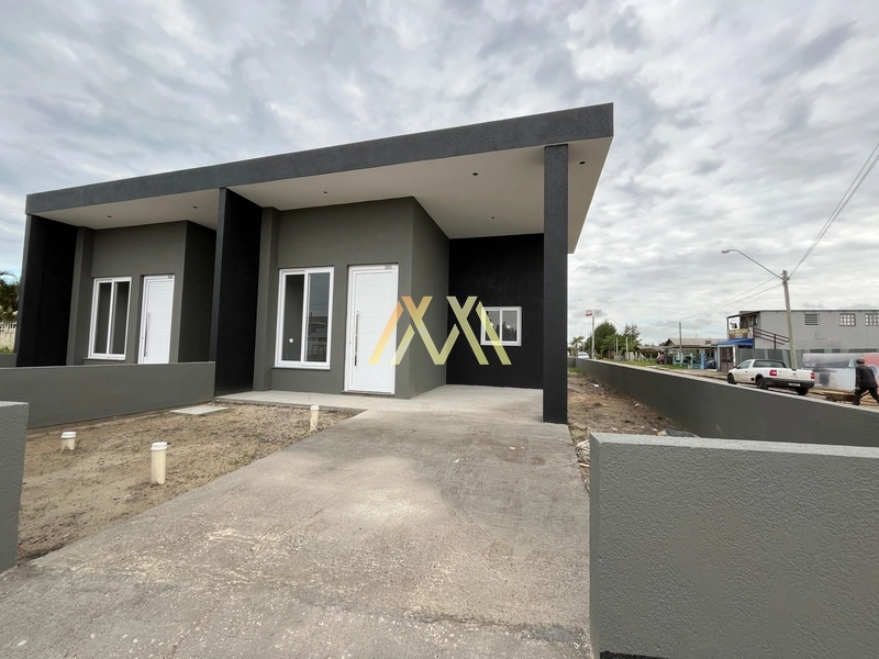 CASA A VENDA 03 QUARTOS EM XANGRI-LÁ!: 1ª foto da galeria de imagens do imóvel