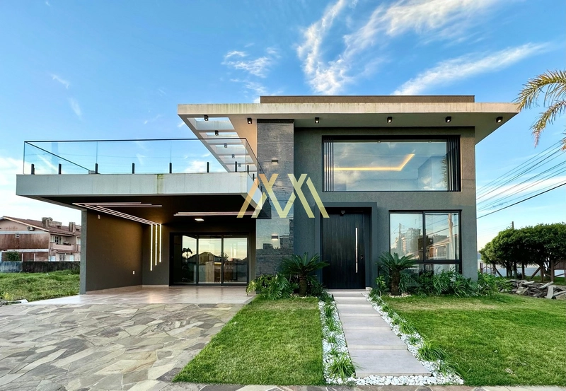 Casa à venda em Capão da Canoa!