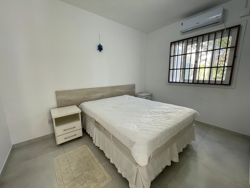 Casa com 03 quartos à venda!: 8ª foto da galeria de imagens do imóvel