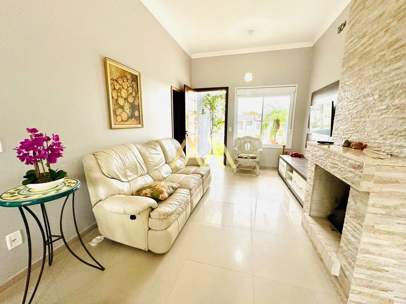 Casa a venda em Atlântida Sul: 5ª foto da galeria de imagens do imóvel