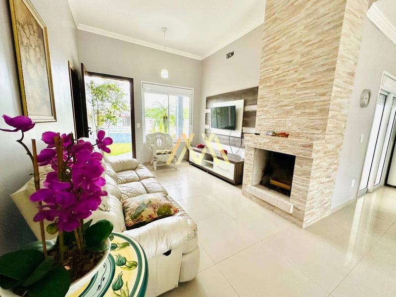 Casa a venda em Atlântida Sul: 4ª foto da galeria de imagens do imóvel