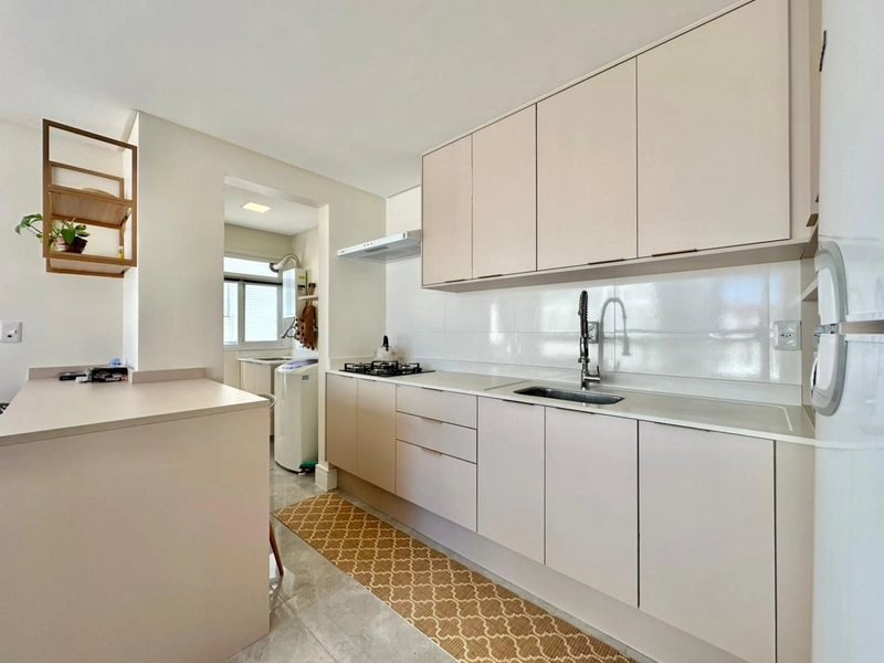 APARTAMENTO À VENDA  BAIRRO NAVEGANTES