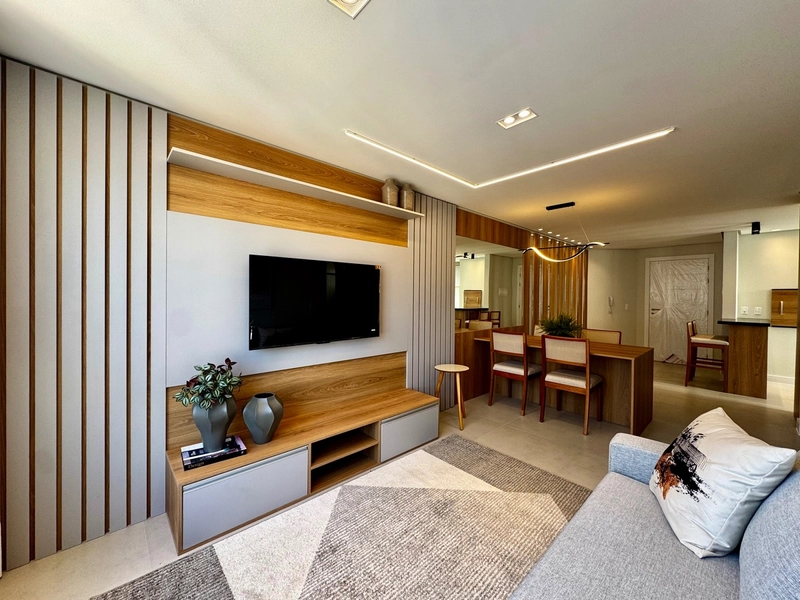 Apartamento 2 Dormitórios com Suíte | A 1 Quadra do Mar | Zona Nova –: 10ª foto da galeria de imagens do imóvel