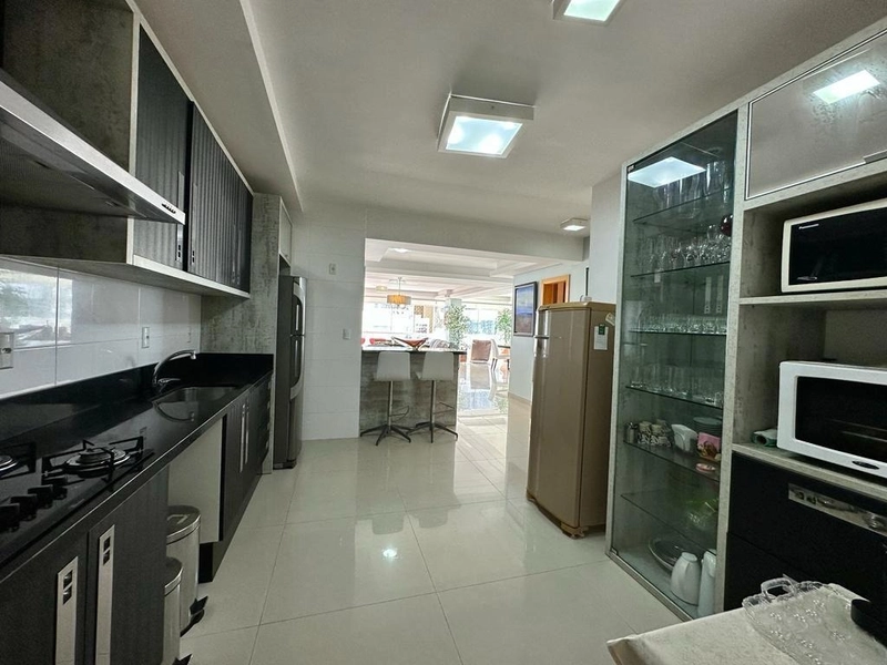 MANSÃO SUSPENSA COM VISTA PARA O MAR!: 23ª foto da galeria de imagens do imóvel