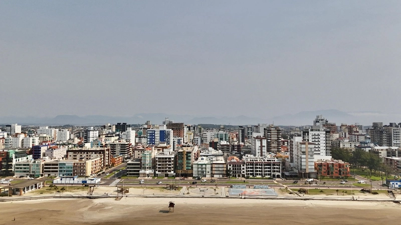 APARTAMENTO 2 DORMITÓRIOS À BEIRA MAR DE CAPÃO DA CANOA: 12ª foto da galeria de imagens do imóvel