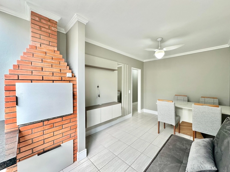 APARTAMENTO 2 DORMITÓRIOS À BEIRA MAR DE CAPÃO DA CANOA: 2ª foto da galeria de imagens do imóvel