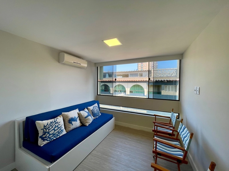 Oportunidade uníca! 100% reformado no coração de Capão.: 2ª foto da galeria de imagens do imóvel