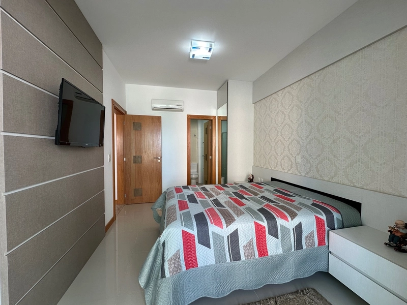 SACADA DE FRENTE JUNTO A PRAÇA LUIS BASSANI: 25ª foto da galeria de imagens do imóvel