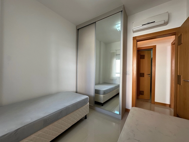 SACADA DE FRENTE JUNTO A PRAÇA LUIS BASSANI: 19ª foto da galeria de imagens do imóvel