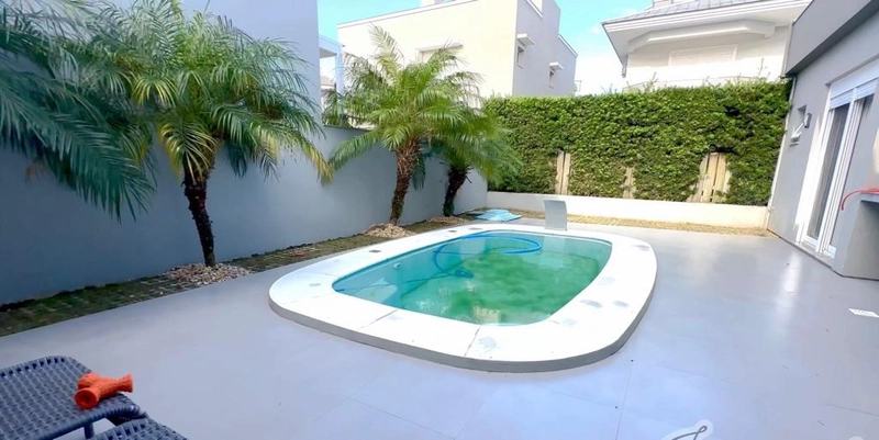 CASA LUXUOSA COM 03 SUÍTES!!!: 10ª foto da galeria de imagens do imóvel