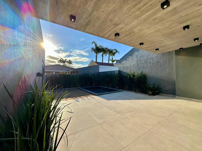 CASA À VENDA EM XANGRI-LÁ: 13ª foto da galeria de imagens do imóvel