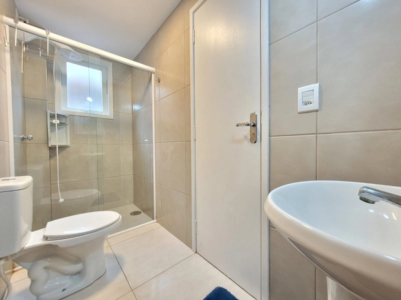 APARTAMENTO NO CENTRO DA CIDADE DE CAPÃO DA CANOA: 16ª foto da galeria de imagens do imóvel