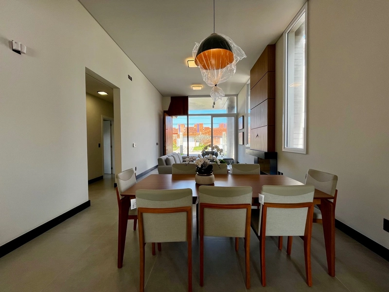 Casa nova a duas quadras do mar: 7ª foto da galeria de imagens do imóvel
