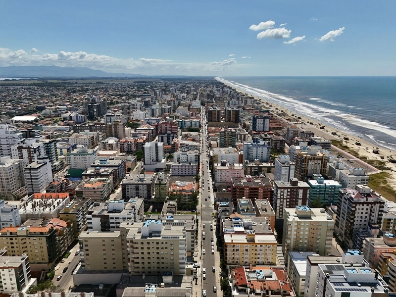 Apenas duas quadras do mar no coração da cidade!: 9ª foto da galeria de imagens do imóvel