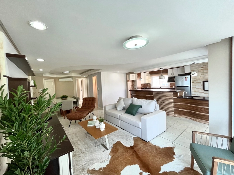 Apartamento com 3 dormitórios no centro da cidade: 6ª foto da galeria de imagens do imóvel