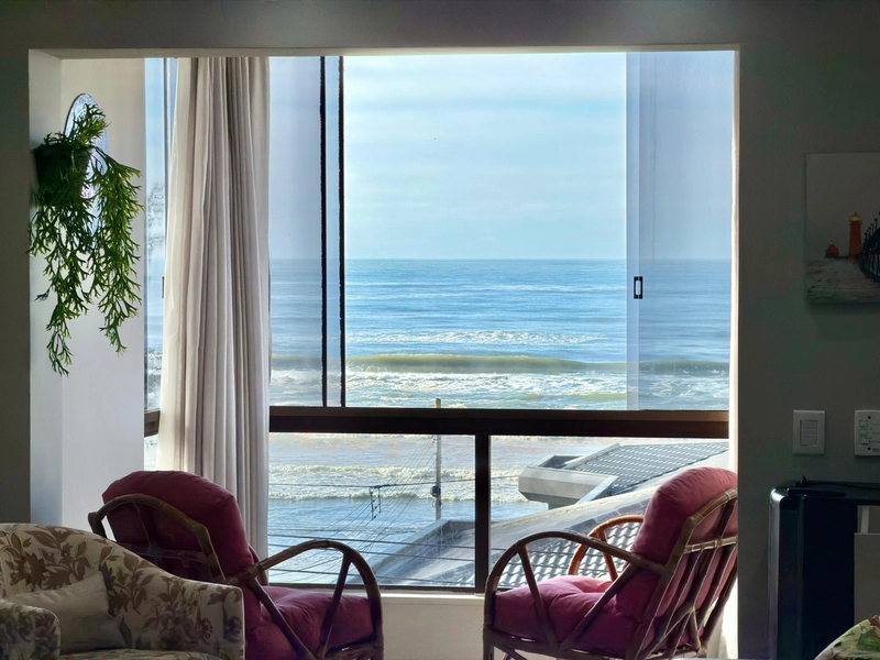 APARTAMENTO À BEIRA MAR CAPÃO DA CANOA