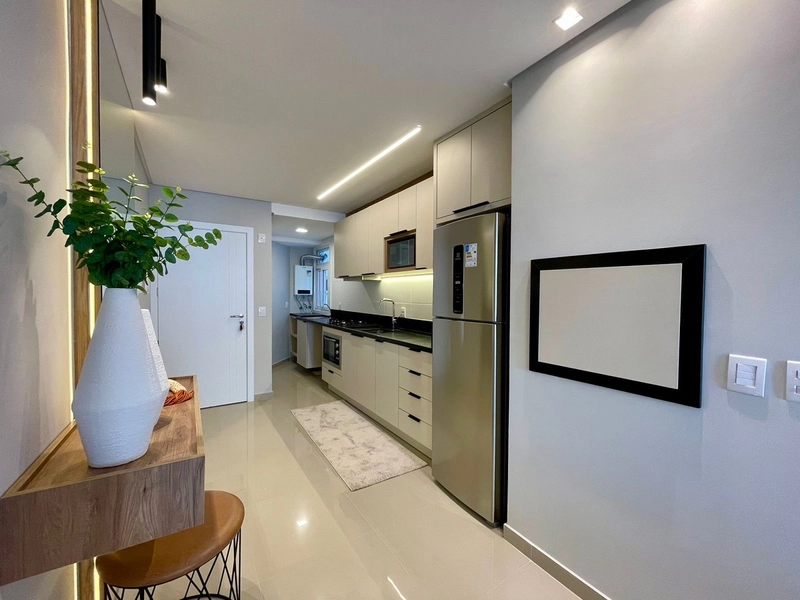 Amplo 2 dormitórios totalmente mobiliado e decorado: 6ª foto da galeria de imagens do imóvel