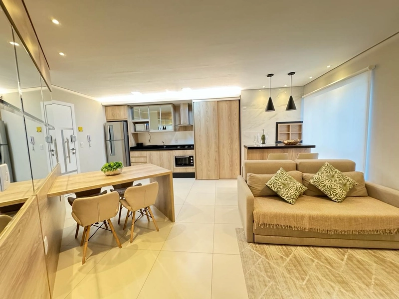 Apartamento Completo a Uma Quadra do Mar em Capão da Canoa: 2ª foto da galeria de imagens do imóvel