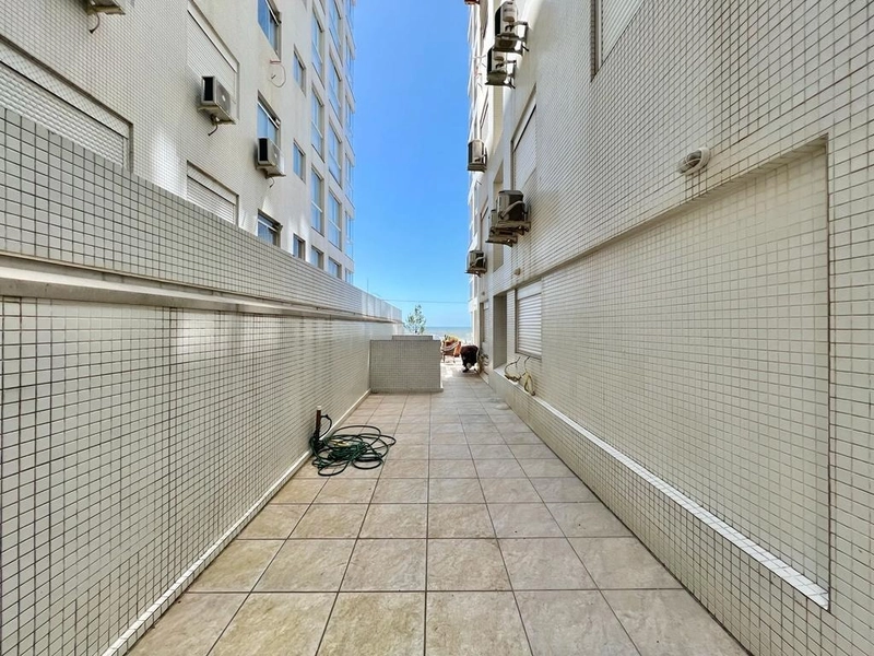 beira mar com terraço!!!: 3ª foto da galeria de imagens do imóvel