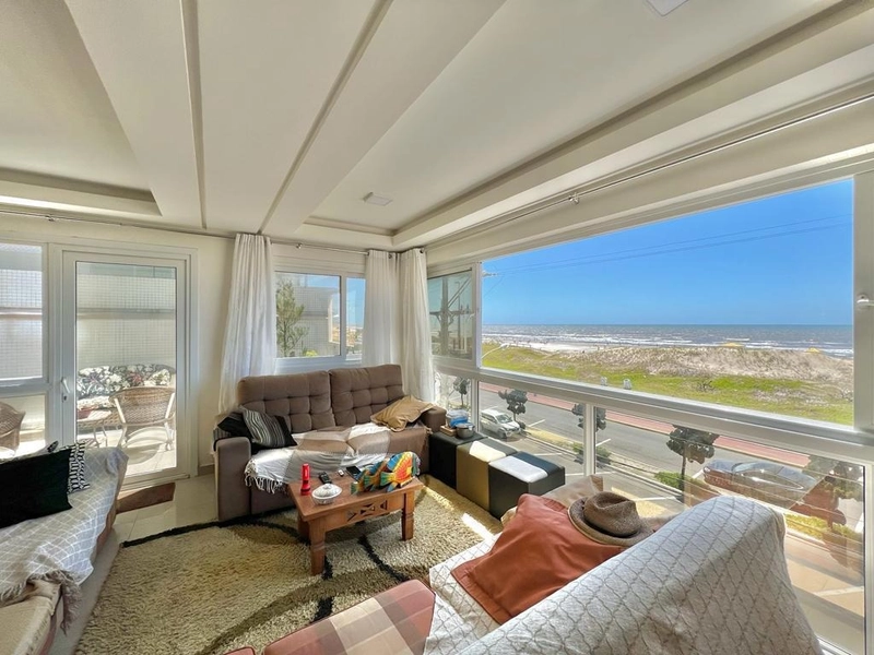 beira mar com terraço!!!