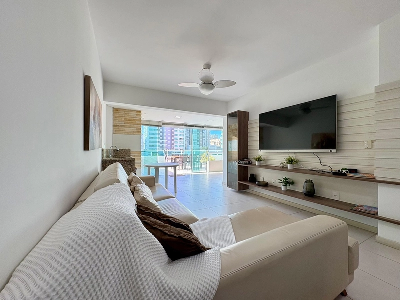 AMPLO 3 DORMITÓRIOS FRENTE PRAÇA: 4ª foto da galeria de imagens do imóvel