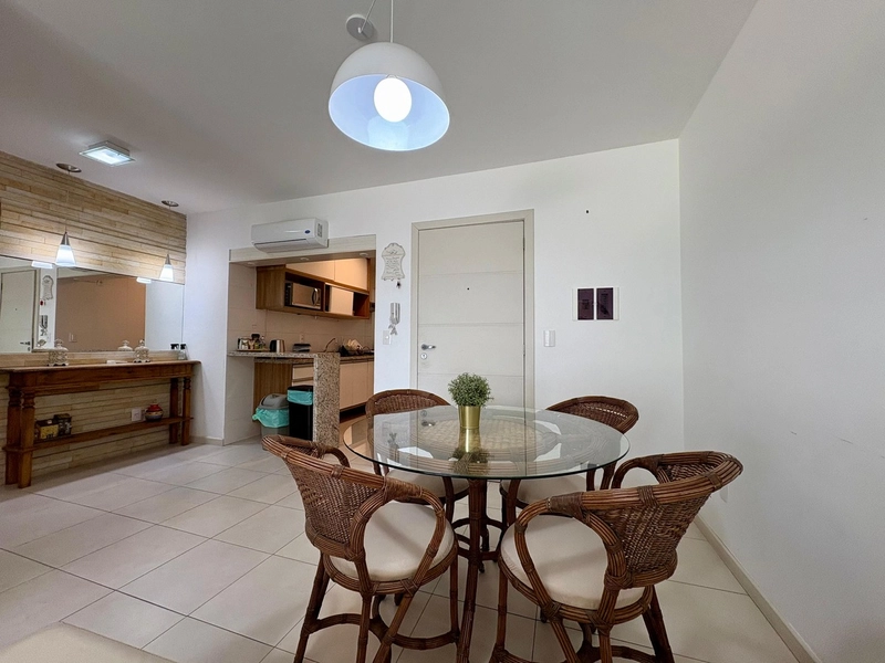 AMPLO 3 DORMITÓRIOS FRENTE PRAÇA: 10ª foto da galeria de imagens do imóvel