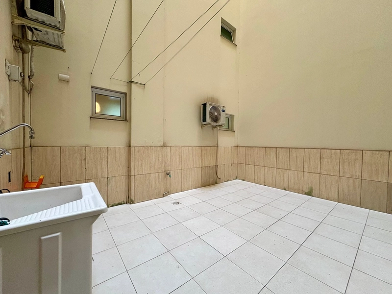 AMPLO 3 DORMITÓRIOS FRENTE PRAÇA: 31ª foto da galeria de imagens do imóvel