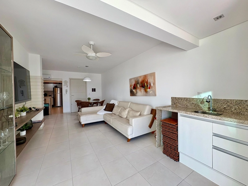 AMPLO 3 DORMITÓRIOS FRENTE PRAÇA: 5ª foto da galeria de imagens do imóvel