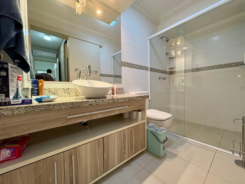 AMPLO 3 DORMITÓRIOS FRENTE PRAÇA: 38ª foto da galeria de imagens do imóvel