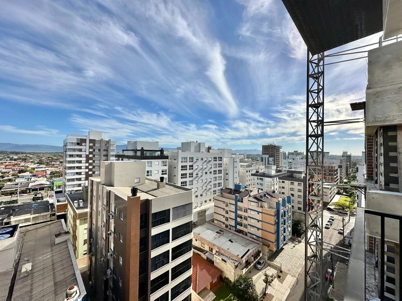 SACADA DE FRENTE JUNTO A PRAÇA COM INFRAESTRUTURA: 5ª foto da galeria de imagens do imóvel