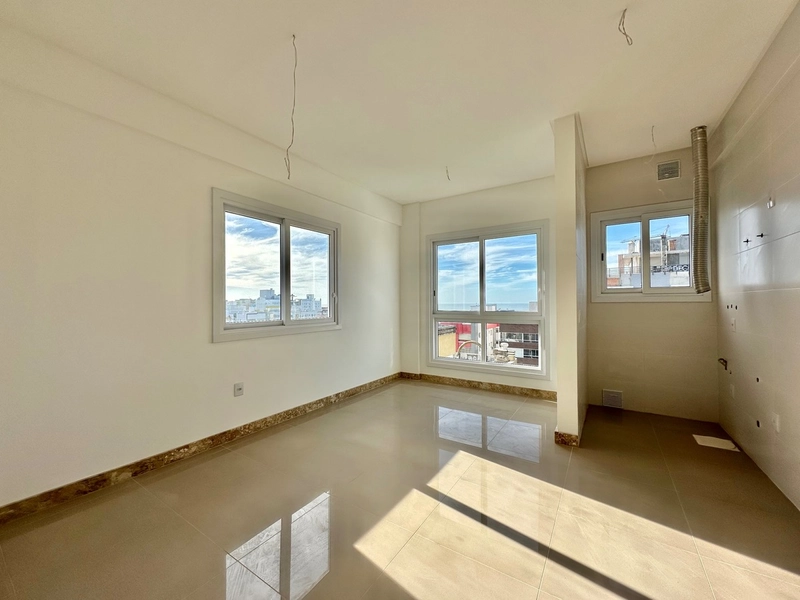 JUNTO A PRAÇA FLAVIO BOIANOVISK COM INFRAESTRUTURA: 2ª foto da galeria de imagens do imóvel